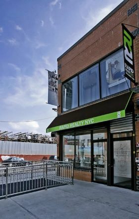 Rapid Realty NYC storefront in Brooklyn