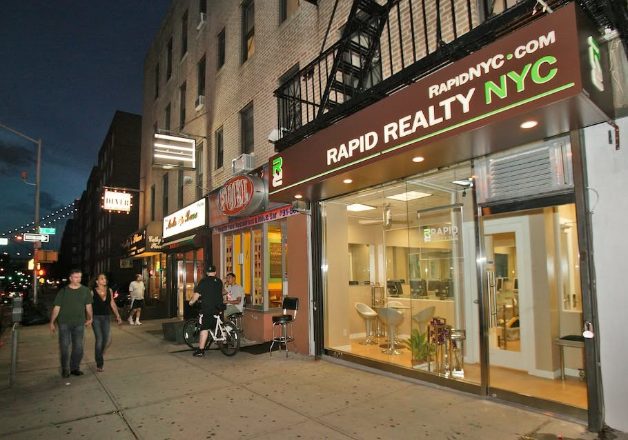 Rapid Realty NYC storefront